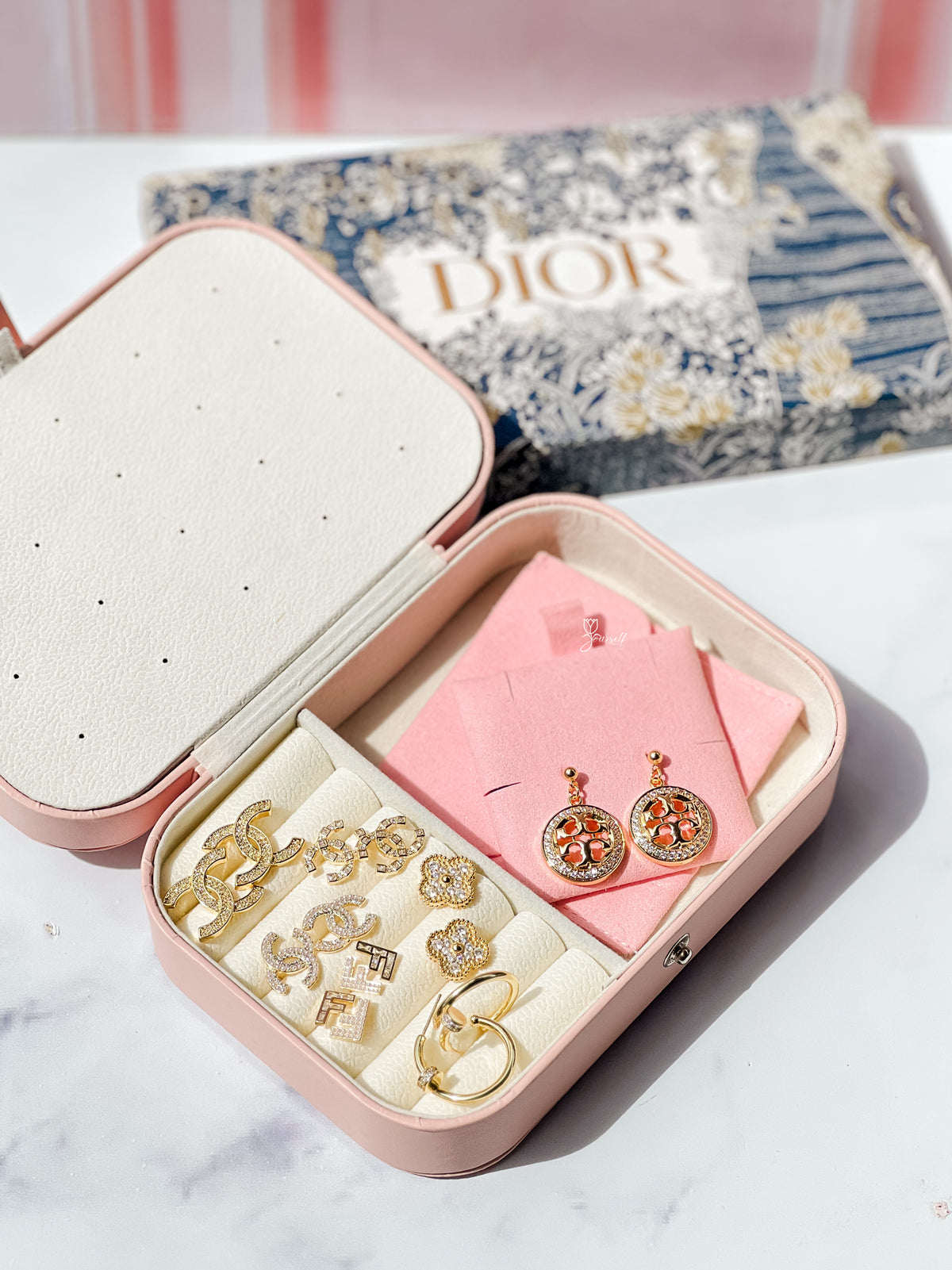Aretes de Lujo ( Precio por Par)