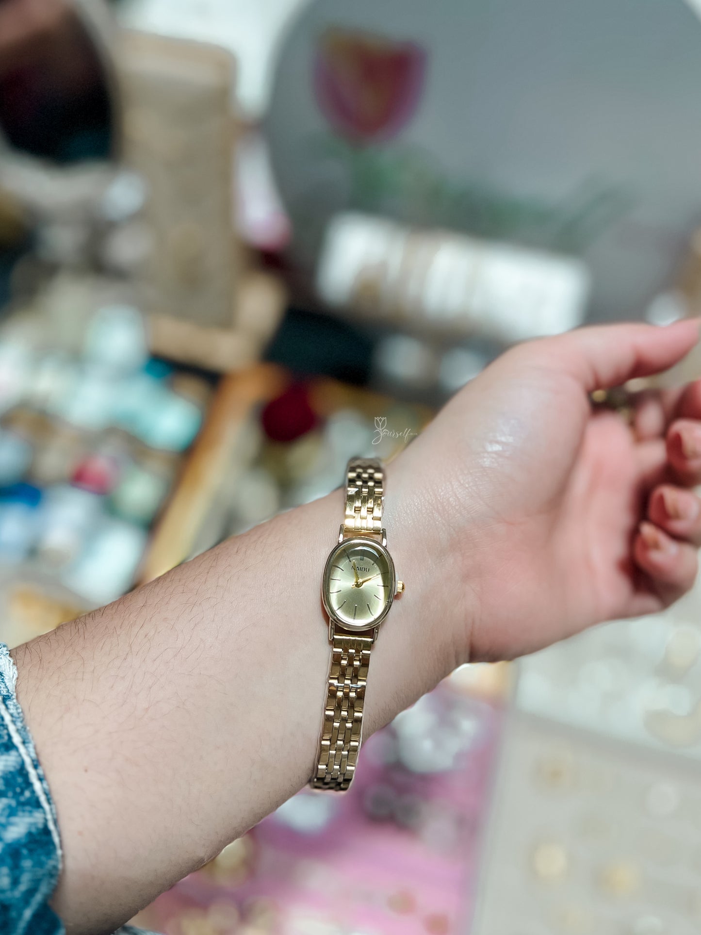 Reloj Vintage NAIDU Dorado